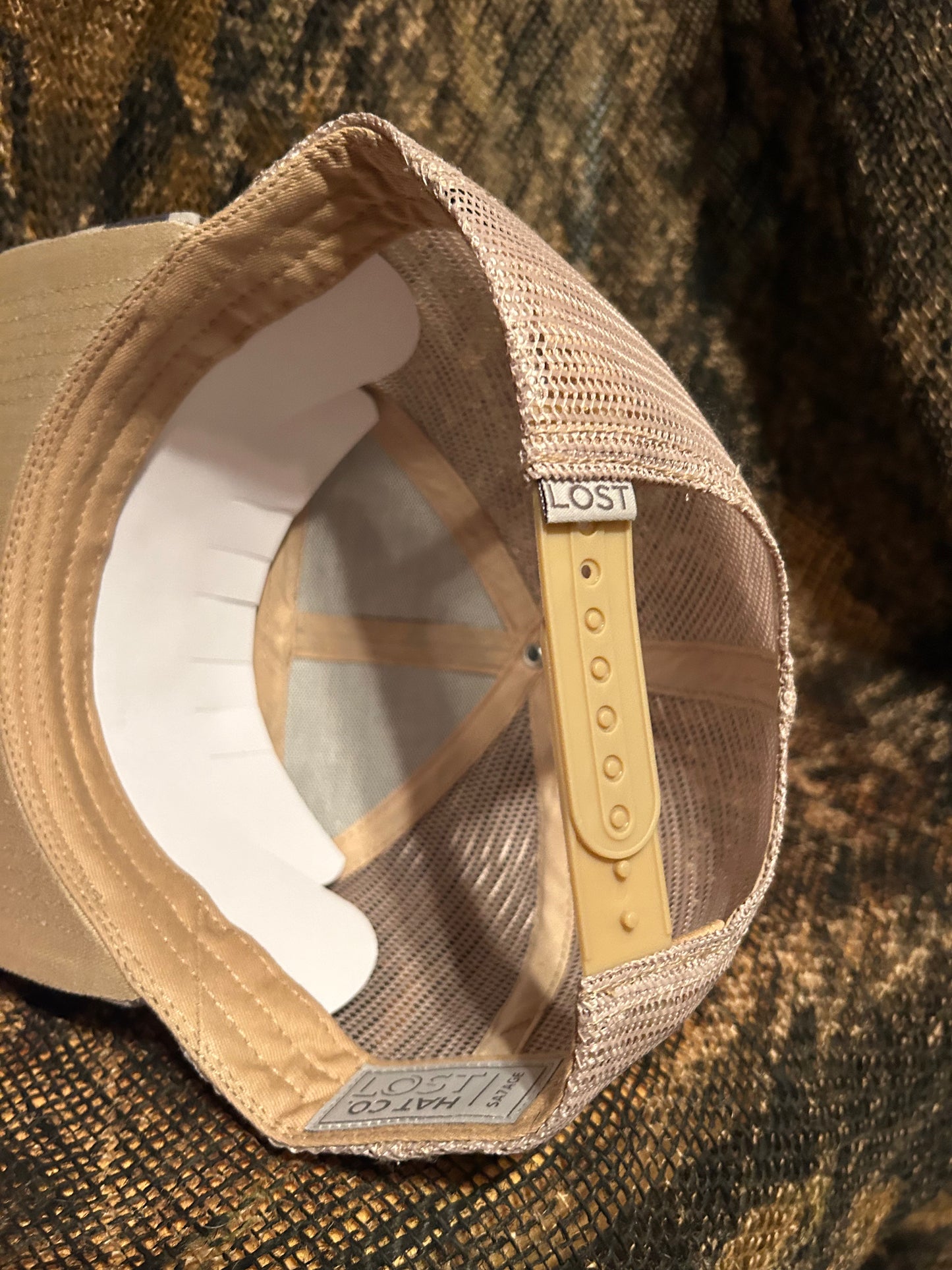 Ducks Unlimited patch on a retro Camo ropebrim SnapBack hat