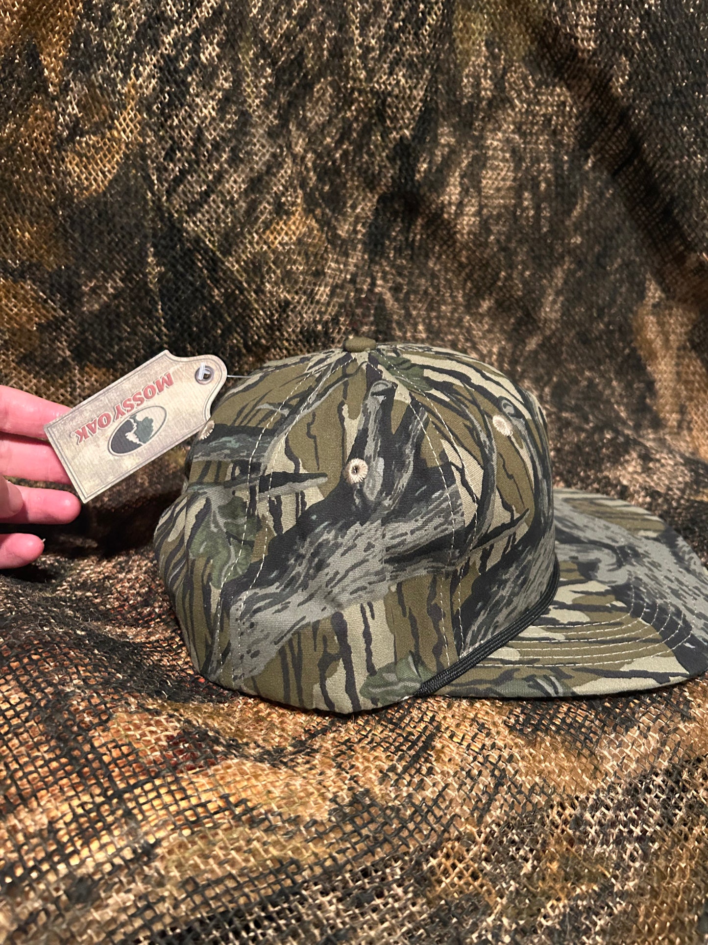 Mossy oak treestand Camo ropebrim SnapBack hat