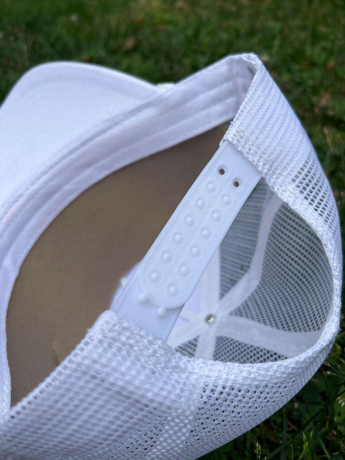 Banjo brand Marlboro white SnapBack trucker