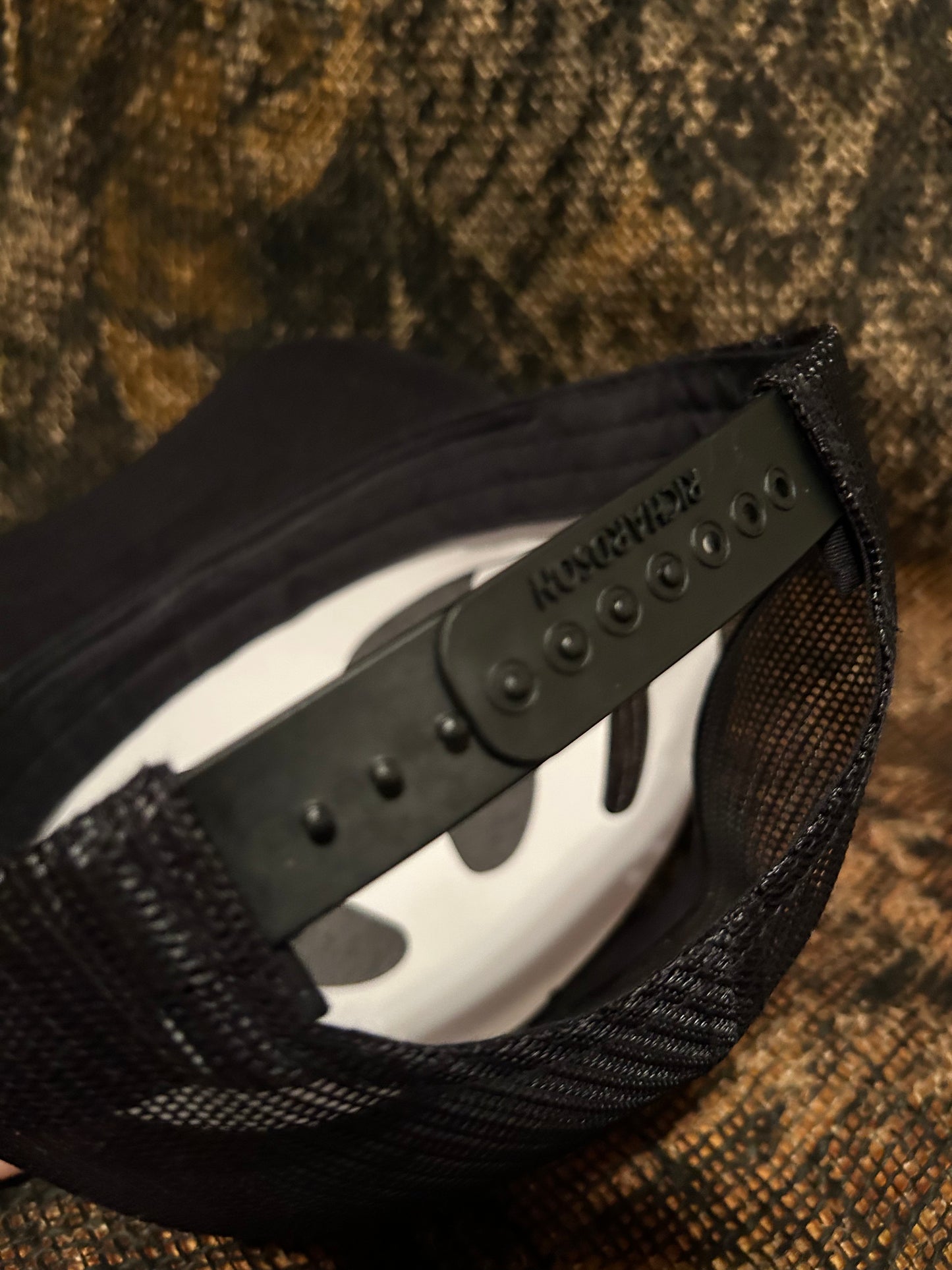 Winchester Rifles And shotguns Richardson 112 Black Trucker Hat