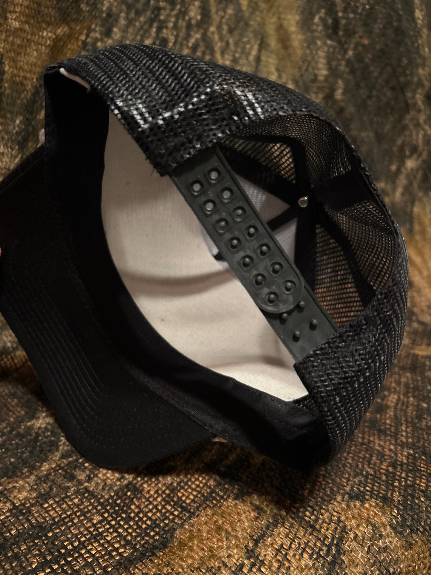 Black & White Rope Brim