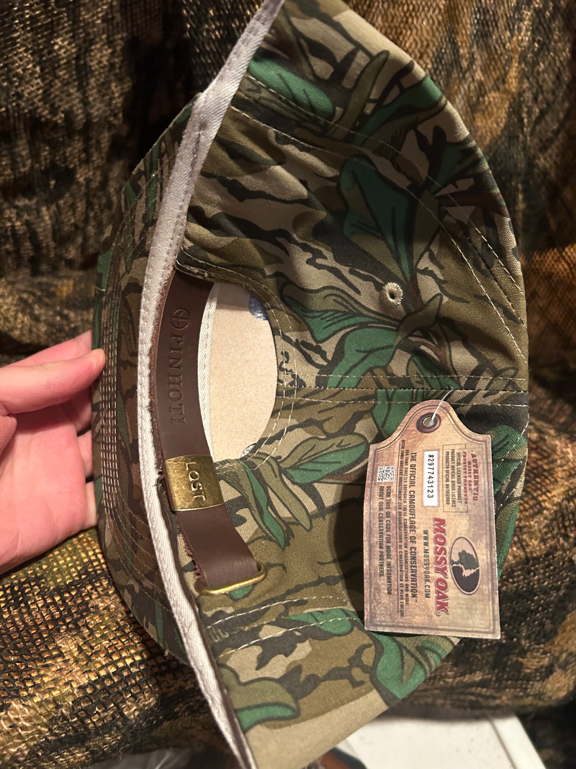 Mossy Oak green leaf Camo rope brim leather strap hat – BANJO BRAND HAT CO.