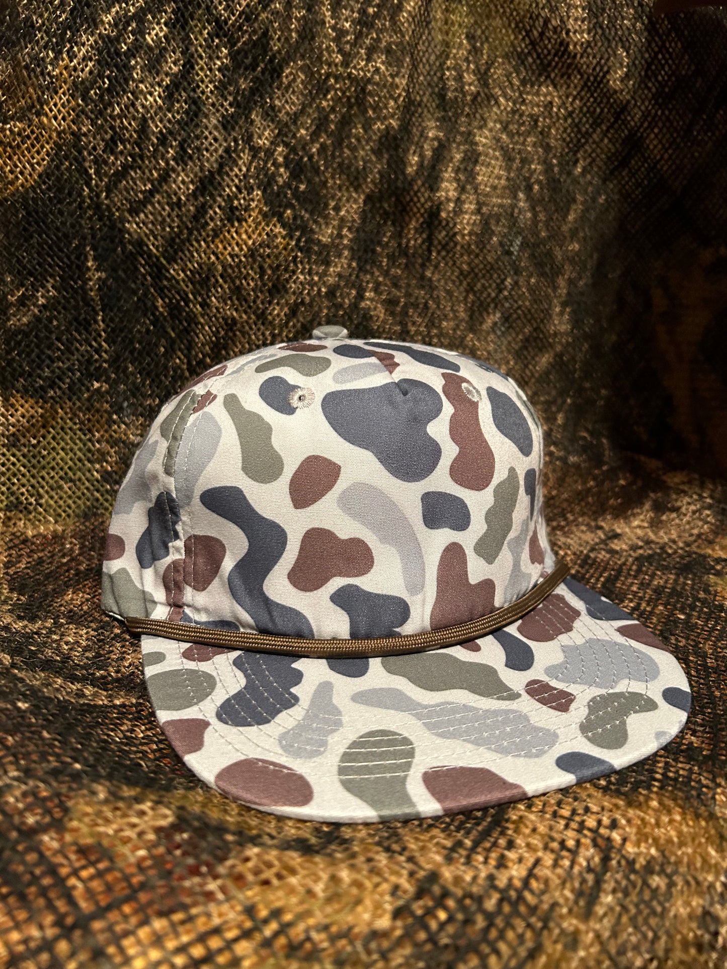 Blank camo top fitted hats